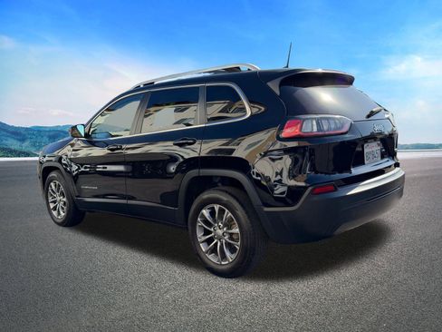 Certified 2019 Jeep Cherokee Latitude Plus FWD image 6