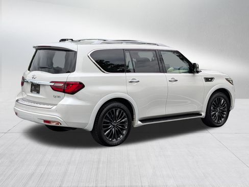 Used 2023 INFINITI QX80 Sensory w/ All-Season Package AWD/4WD image 7