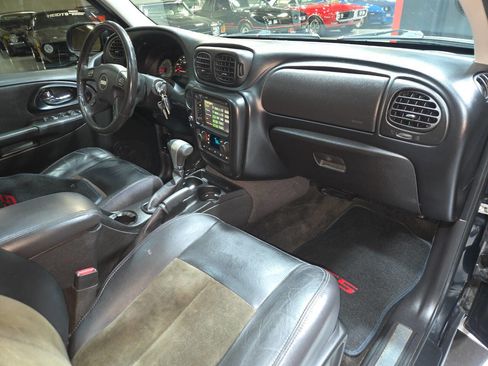 Used 2007 Chevrolet TrailBlazer SS image 13
