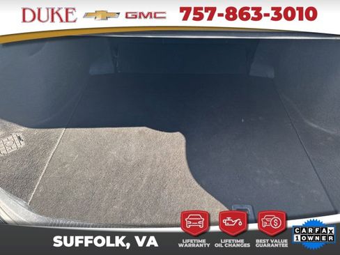 Used 2023 Toyota Camry SE image 10