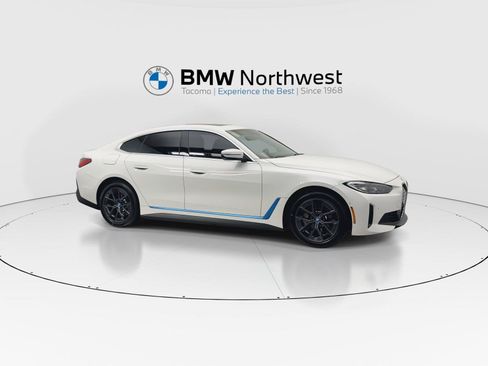 Used 2023 BMW i4 eDrive35 w/ Premium Package RWD image 6