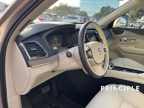 Certified 2024 Volvo XC90 B6 Plus w/ Protection Package Premier image 13