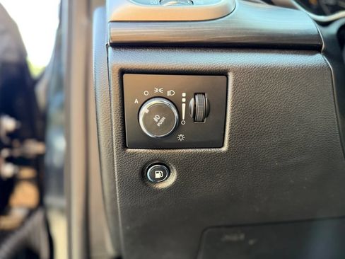 Used 2022 Jeep Grand Cherokee Laredo X AWD/4WD image 20