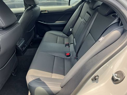 Used 2025 Lexus IS 350 F Sport RWD image 2