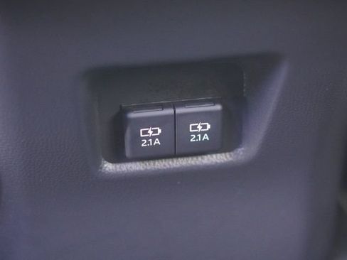 Used 2021 Toyota RAV4 SE w/ Weather & Moonroof Package AWD/4WD image 42