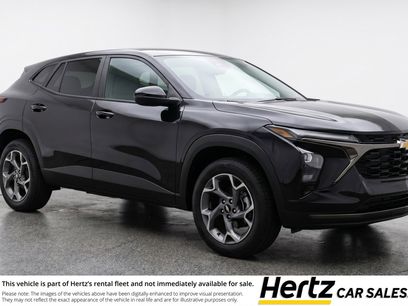 Used 2025 Chevrolet Trax LT
