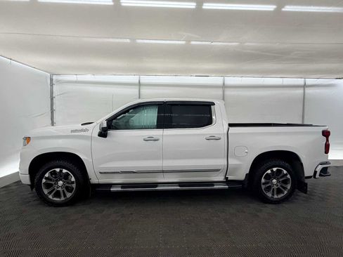 Used 2023 Chevrolet Silverado 1500 High Country image 3