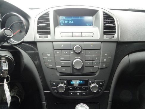 Used 2011 Buick Regal CXL w/ RL4 Preferred Equipment Group image 11