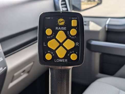 Used 2018 Ford F150 XLT w/ Equipment Group 302A Luxury AWD/4WD image 20
