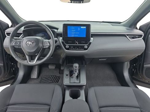 Used 2026 Toyota Corolla Cross SE image 9