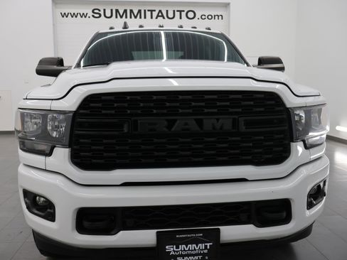 Used 2022 RAM 2500 Big Horn w/ Night Edition AWD/4WD image 21