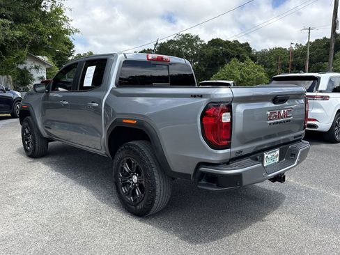 Used 2024 GMC Canyon Elevation w/ Elevation Premium Package AWD/4WD image 3