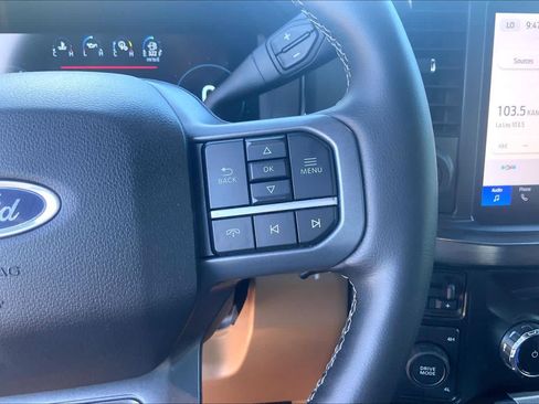 Certified 2025 Ford F450 Lariat w/ Lariat Ultimate Package AWD/4WD image 25