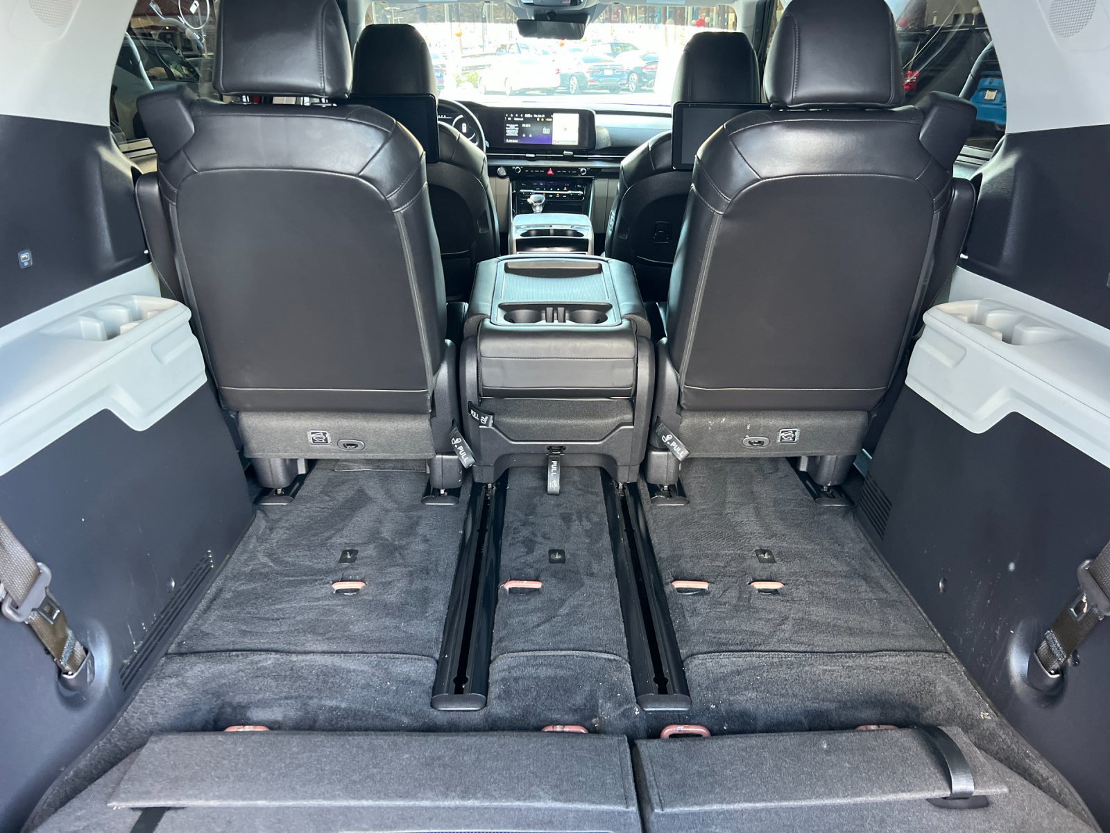 Certified 2024 Kia Carnival SX FWD image 16