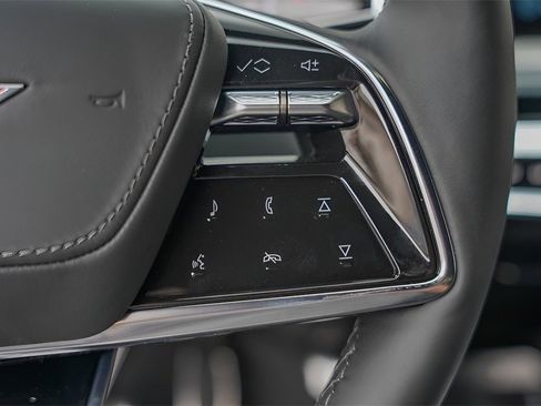 New 2026 Cadillac Lyriq V w/ Exterior Carbon Fiber Package image 15