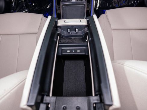 Certified 2026 Mercedes-Benz GLB 250 image 23