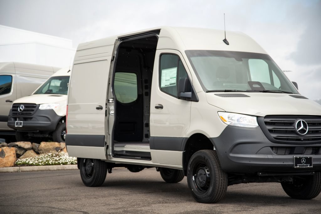 New 2026 Mercedes-Benz Sprinter 2500 image 6