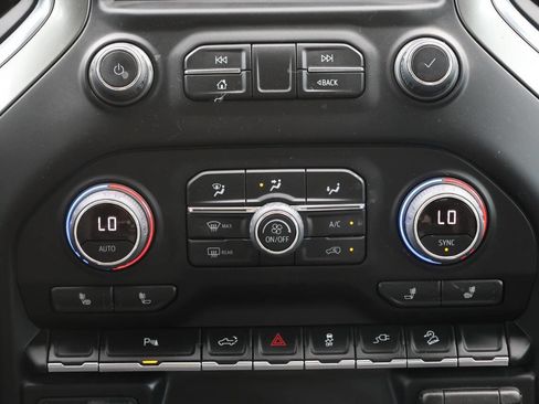 Used 2022 Chevrolet Silverado 1500 LT Trail Boss w/ Convenience Package II AWD/4WD image 21