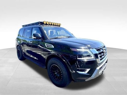 Used 2023 Nissan Armada SV w/ Cargo Package AWD/4WD image 10