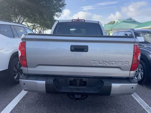 Used 2021 Toyota Tundra Limited w/ Limited Premium Package AWD/4WD image 3