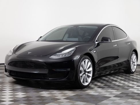 Used 2019 Tesla Model 3 Long Range image 2