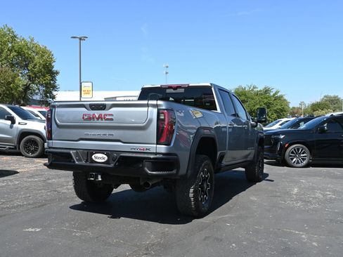 Used 2026 GMC Sierra 2500 AT4X AWD/4WD image 5