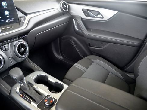 Used 2023 Chevrolet Blazer LT image 26