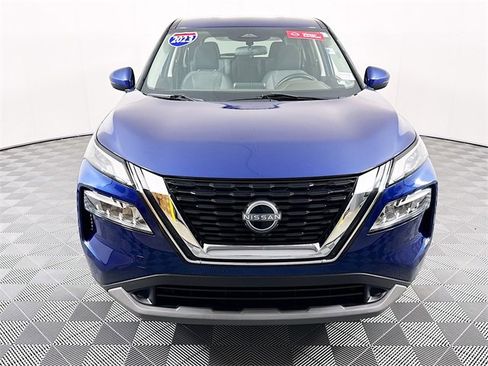 Certified 2023 Nissan Rogue SV image 2