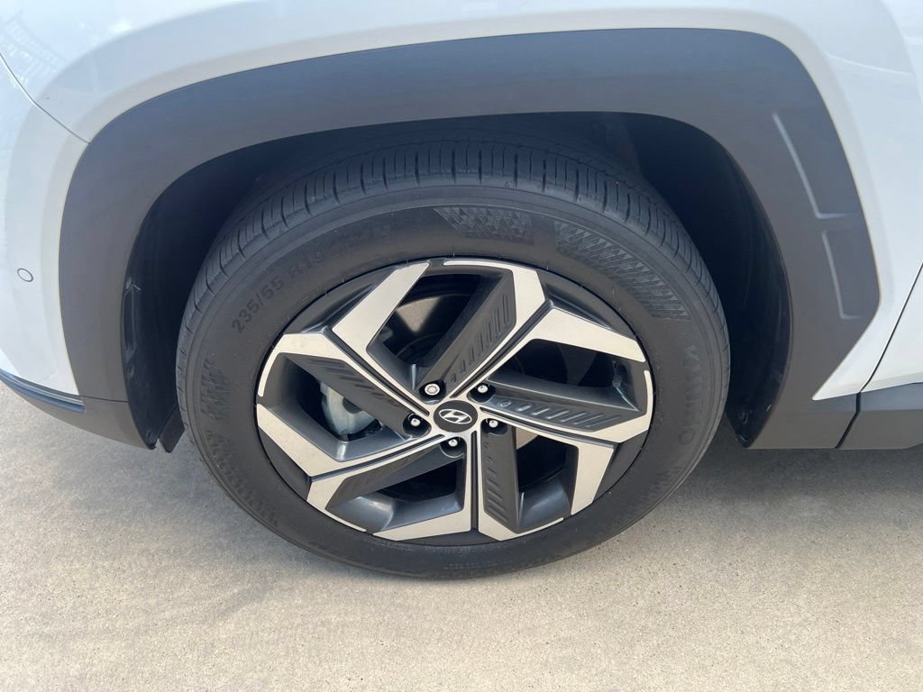 Used 2024 Hyundai Tucson Limited FWD image 2