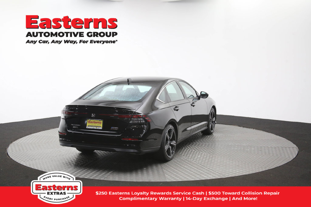 Used 2024 Honda Accord Sport image 37
