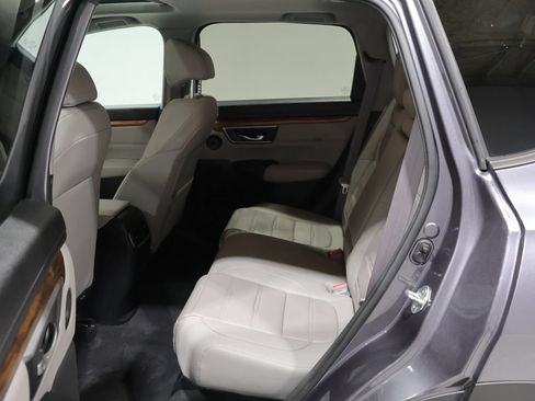 Used 2020 Honda CR-V Touring image 18