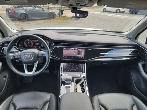 Used 2024 Audi Q7 3.0T Premium Plus image 25
