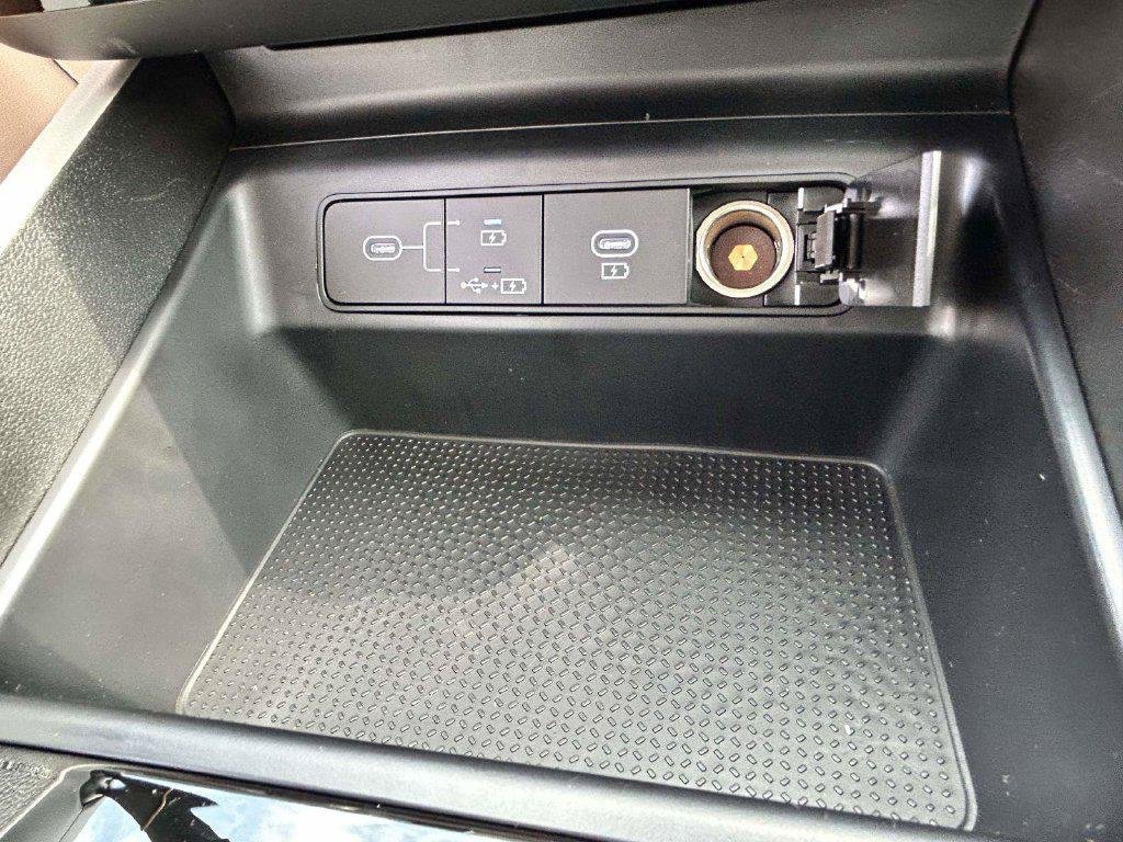 New 2026 Hyundai Tucson Limited FWD image 48