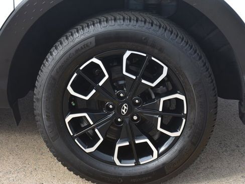 Used 2022 Hyundai Santa Cruz SEL Premium AWD/4WD image 10