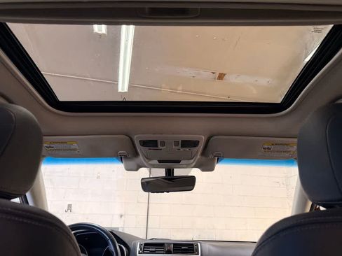 Used 2018 Subaru Outback 2.5i Limited AWD/4WD image 13