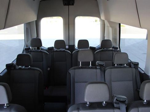 Used 2023 Ford Transit 350 XLT image 17