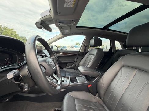 Used 2019 Audi Q5 2.0T Premium Plus AWD/4WD image 19