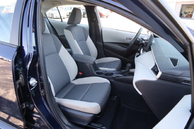 Used 2025 Toyota Corolla LE w/ Convenience Package FWD image 26