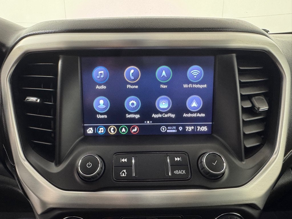 Used 2023 GMC Acadia SLT FWD image 17