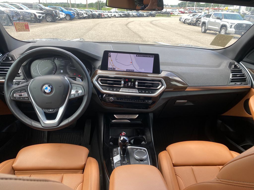 Used 2022 BMW X3 xDrive30i AWD/4WD image 16