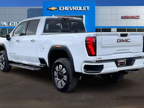 New 2026 GMC Sierra 2500 Denali w/ Denali Reserve Package image 3