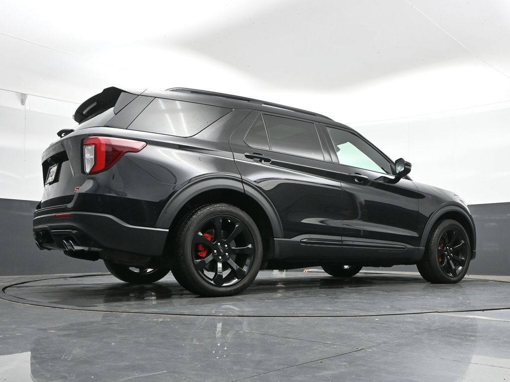 Used 2020 Ford Explorer ST w/ ST Street Pack AWD/4WD image 45