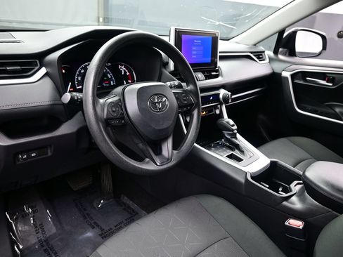 Used 2024 Toyota RAV4 XLE AWD/4WD image 13