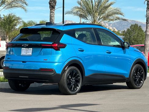 New 2027 Chevrolet Bolt RS w/ Technology Package FWD image 4