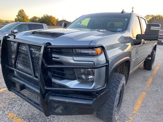 Used 2025 Chevrolet Silverado 2500 Custom w/ Custom Convenience Package AWD/4WD image 2