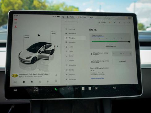 Used 2023 Tesla Model 3 Standard Range image 13