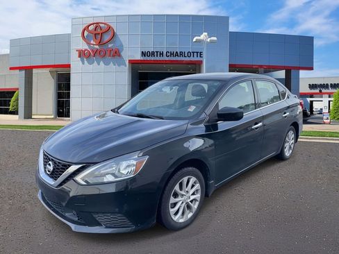 Used 2019 Nissan Sentra SV image 4