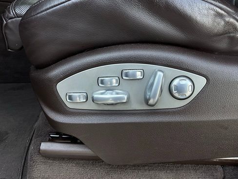 Used 2016 Porsche Cayenne GTS image 10