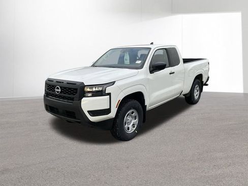New 2026 Nissan Frontier S image 2