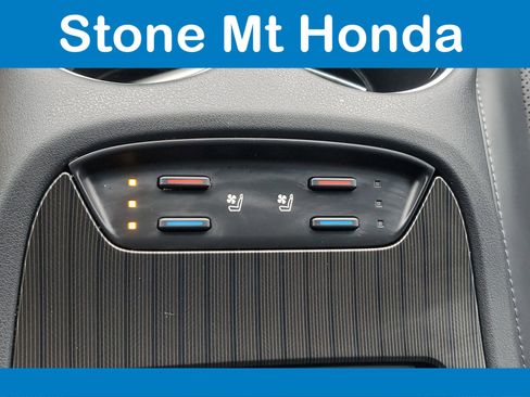 Used 2024 Toyota Venza image 34